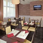 Mercure Centre Gare Et Congres Hotel