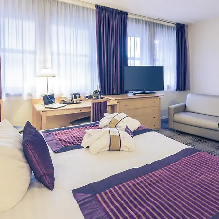 Mercure Centre Gare Et Congres 4* تور