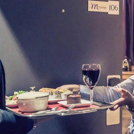 Mercure Centre Gare Et Congres 4*