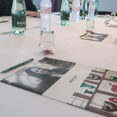 Mercure Centre Gare Et Congres 4*