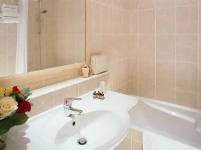 Mercure Centre Gare Et Congres 4*