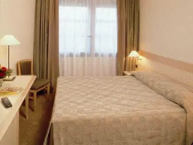 Hotel Mercure Centre Gare Et Congres Tours