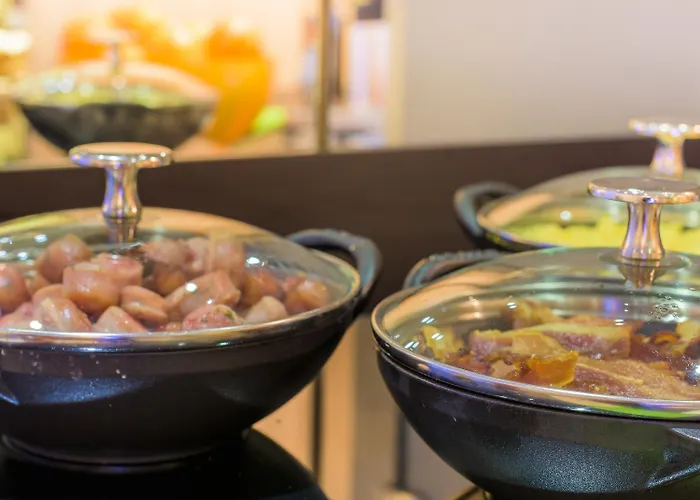 Mercure Centre Gare Et Congres 4*