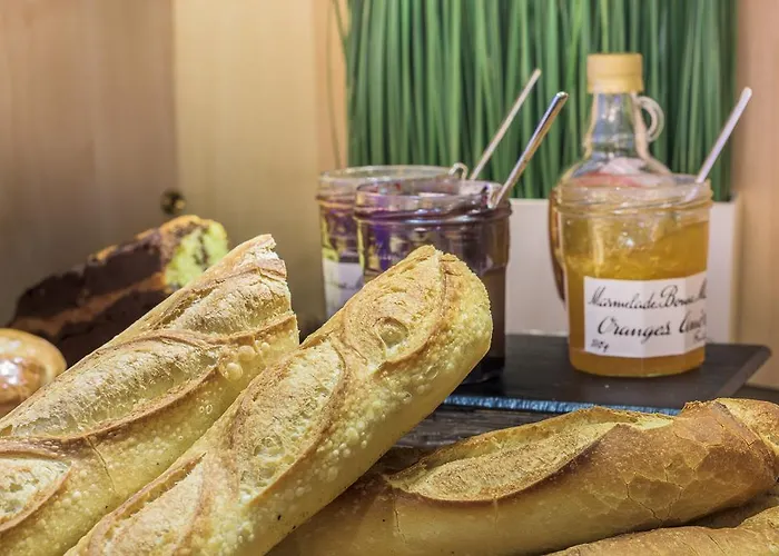 Mercure Centre Gare Et Congres Szálloda 4*