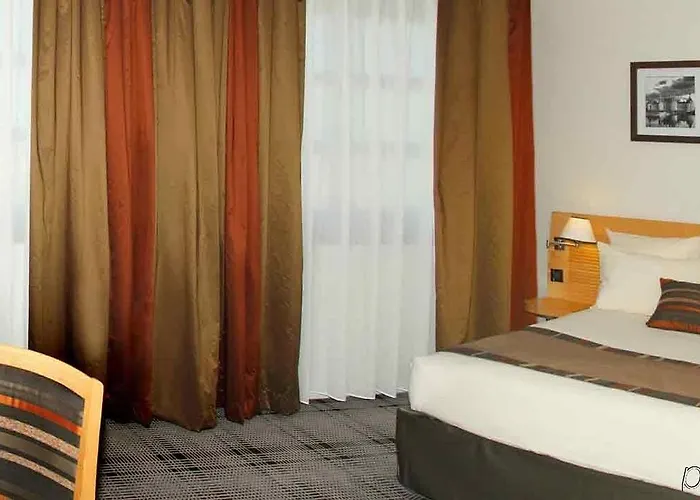 Hotell Mercure Centre Gare Et Congres Tours