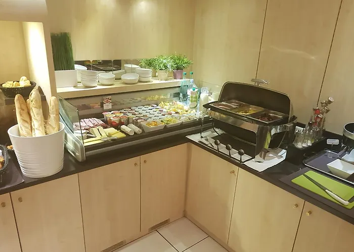 Mercure Centre Gare Et Congres Tours